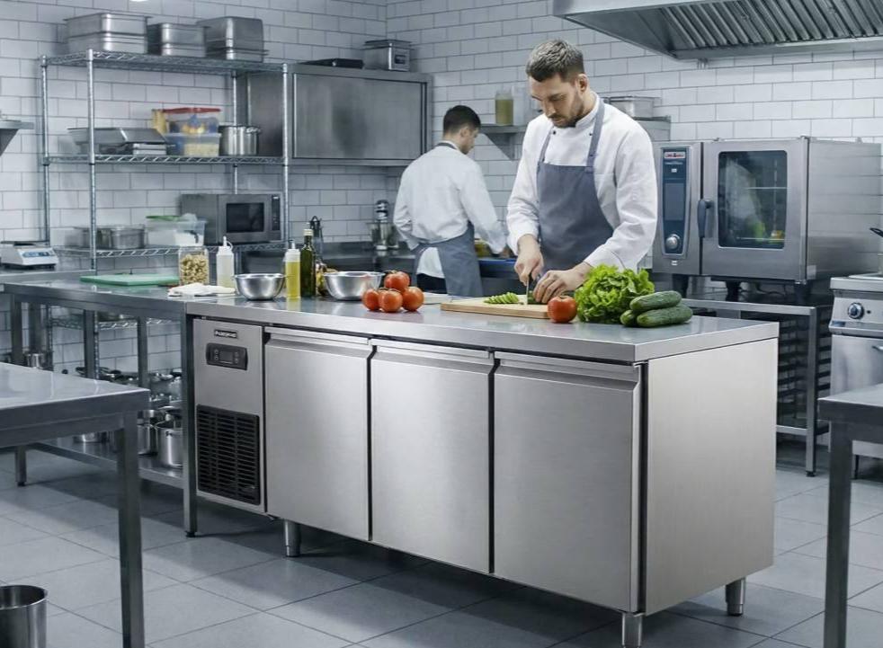Chłodzona blata robocza ze sta – Commercial Kitchen Worktops recenzja i cena